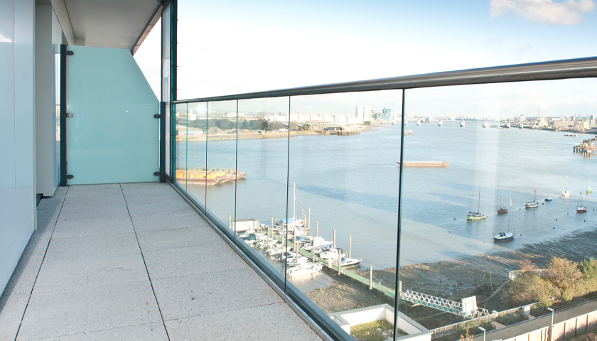 glass decking balustrade