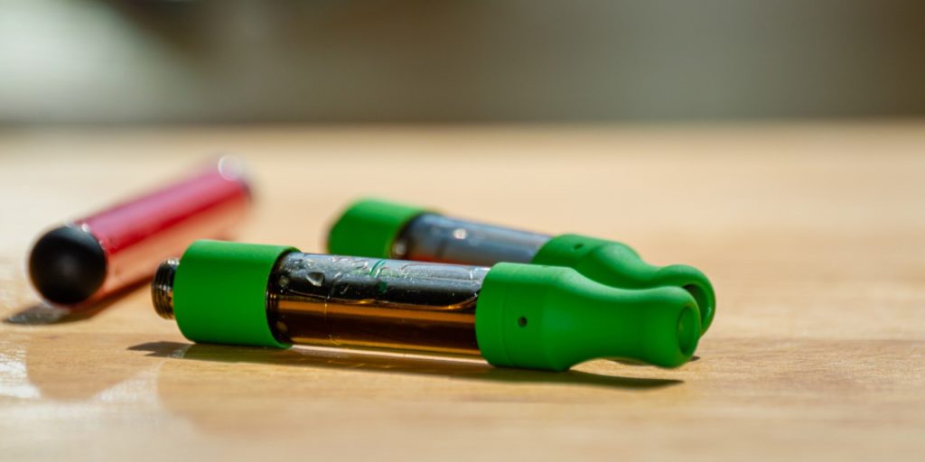 Beginner’s Guide to the Differences Between THC and CBD